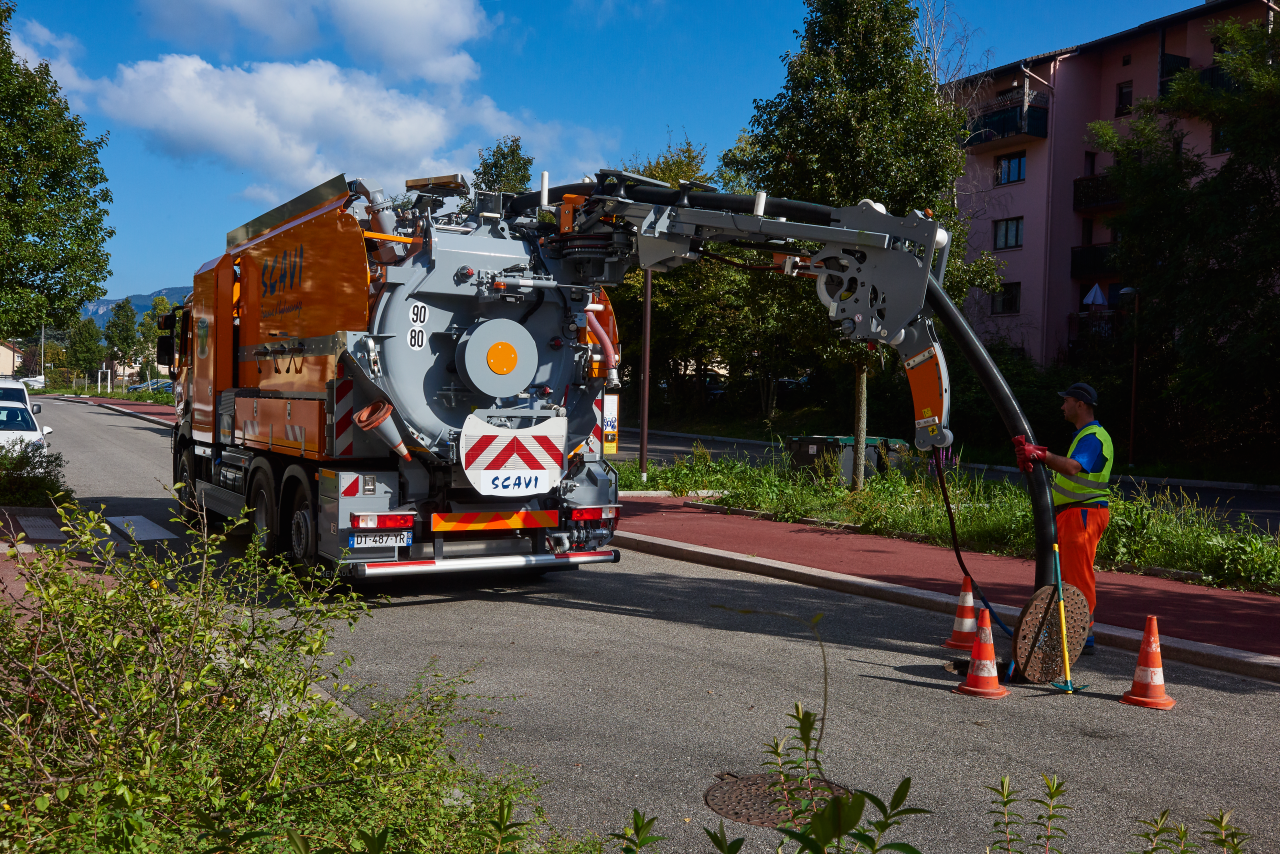 Renault Trucks C High pressure jetting truck