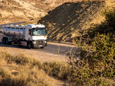 Tanker transporting oil Renault Trucks in Algeria