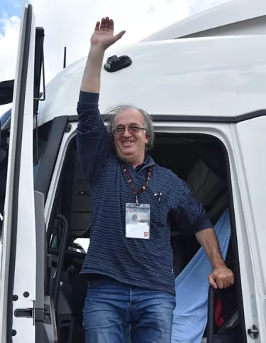 VOZAČ UNITRAGA IZ UŽICA POBEDNIK NACIONALNOG TAKMIČENJA U EKONOMIČNOJ VOŽNJI RENAULT TRUCKS KAMIONA