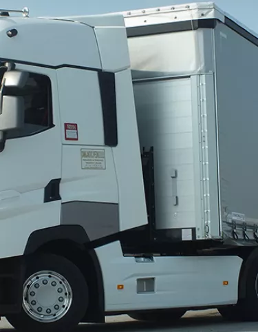 KUPCU IZ PLATIČEVA ISPORUČEN PRVI RENAULT T SERIJE SA NAJVEĆOM KABINOM