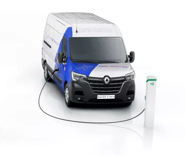 Renault Trucks Master E-Tech charging